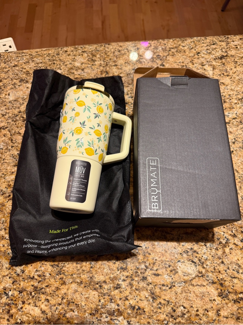Brumate MÜV 25oz Limoncello Insulated Travel Mug. NIB